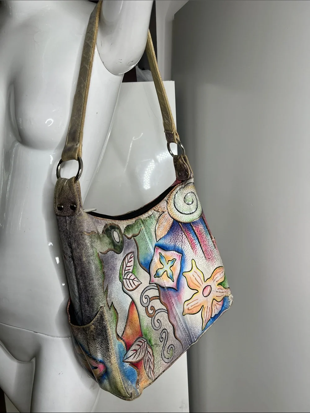 Anuschka Hand Painted Leather Zip Large Shoulder Bag Made in India